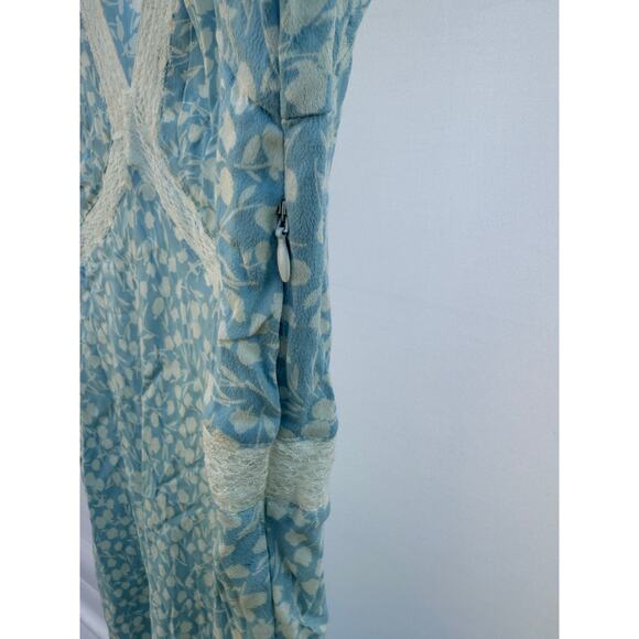 RIXO x Target Light Blue Floral Lace V-Neck Swing Puff Sleeve Midi Dress Sz 16 - Picture 9 of 10